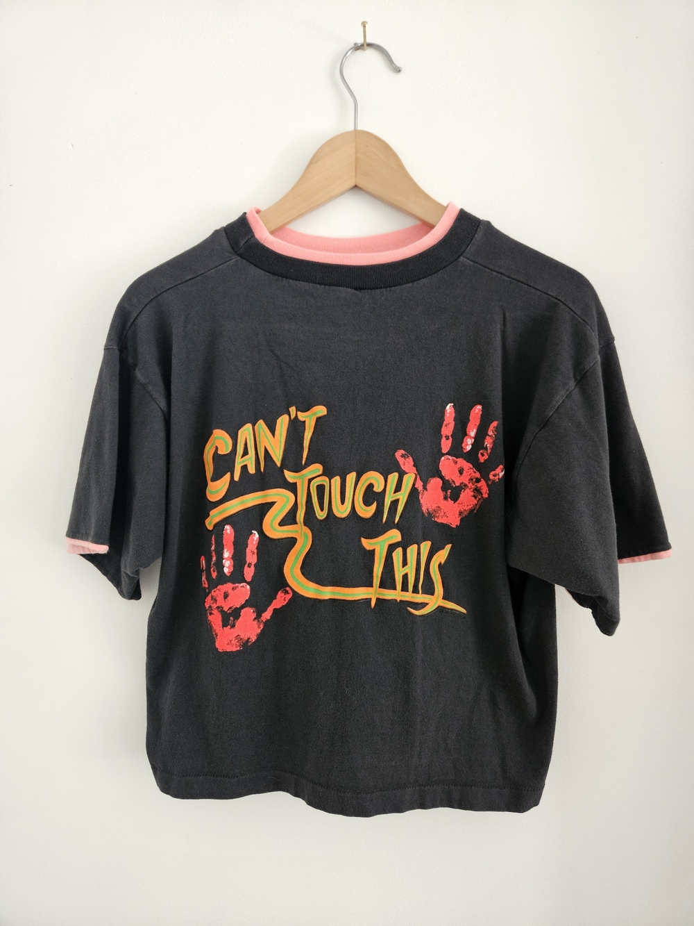 Vintage Can't Touch This Shirt Large Crop Top MC Hammer Single Stitch 80s - Picture 1 of 5